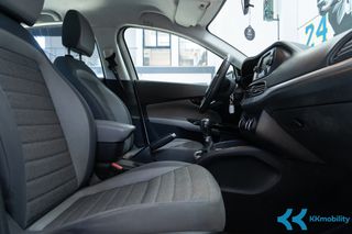 Fiat Tipo 2018-thumb-17