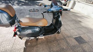 Vespa GTS 300 2020 HPE-thumb-6