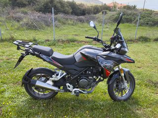 Benelli TRK 251 2023