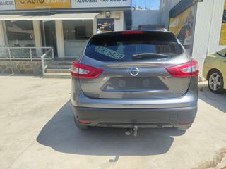 Nissan Qashqai 2015 PANORAMA-thumb-2