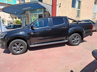 Isuzu D-Max 2017 URBAN ΑΥΤΟΜΑΤΟ-thumb-1