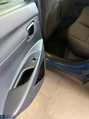Hyundai Bayon 2025 PREMIUM με turbo κινητήρα με νέα μειωμένη τιμή-thumb-8