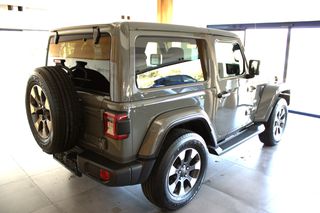 Jeep Wrangler 2019 OVERLAND-thumb-7
