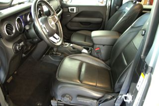 Jeep Wrangler 2019 OVERLAND-thumb-15