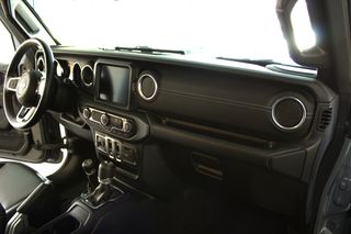 Jeep Wrangler 2019 OVERLAND-thumb-26