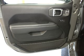 Jeep Wrangler 2019 OVERLAND-thumb-18