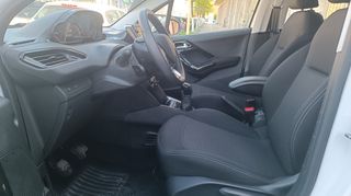 Peugeot 208 2019 1.2 PURETECH 82 ΗΡ-thumb-10
