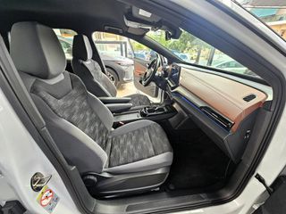 Volkswagen ID.5 2023 Pro Electric 77kWh – 174hp – Automatic (1416)-thumb-16
