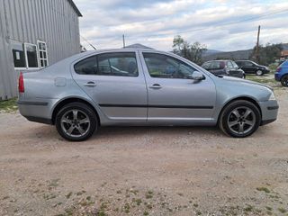 Skoda Octavia 2006 MPI 1.6-thumb-4