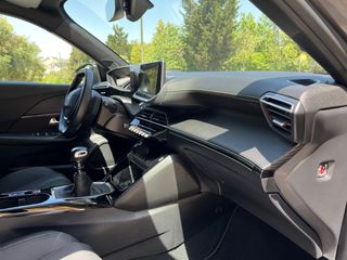 Peugeot 2008 2020 GT LINE-thumb-48