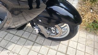 Suzuki Burgman 400 2009-thumb-23