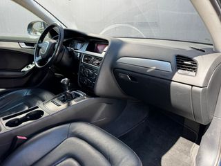 Audi A4 2009-thumb-21