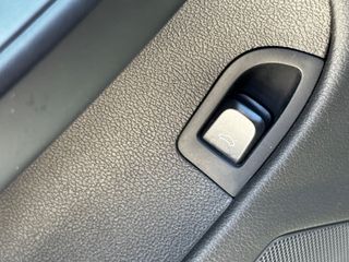 Audi A4 2009-thumb-29