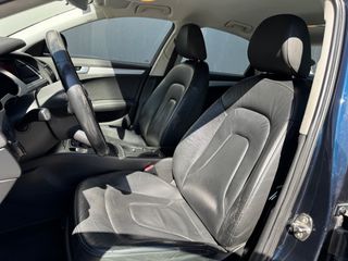 Audi A4 2009-thumb-19