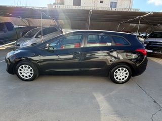 Hyundai i 30 2013 1,4c.c 90 hp STATION WAGON CRDi 16V  6 M/T-thumb-4