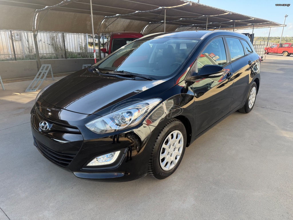 Hyundai i 30 2013 1,4c.c 90 hp STATION WAGON CRDi 16V  6 M/T