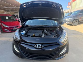 Hyundai i 30 2013 1,4c.c 90 hp STATION WAGON CRDi 16V  6 M/T-thumb-31