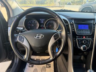 Hyundai i 30 2013 1,4c.c 90 hp STATION WAGON CRDi 16V  6 M/T-thumb-14