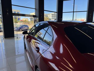 Mercedes-Benz C 220 2021 AMG LINE Hyacinth Red Metallic !!-thumb-3