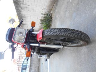 Suzuki GSX 1100 1980-thumb-11