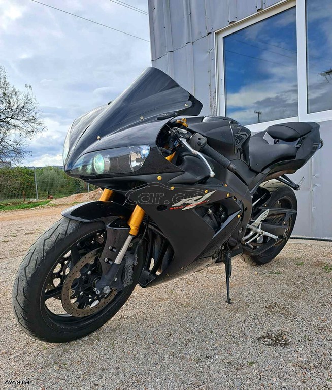 Yamaha YZF-R1 2004