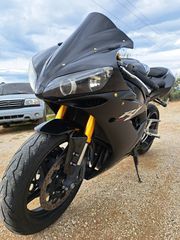 Yamaha YZF-R1 2004-thumb-4