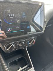Suzuki Swift 2017-thumb-12