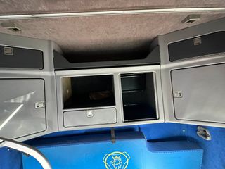 ΝΤΟΥΛΑΠΙΑ ΚΑΜΠΙΝΑΣ SCANIA ΜΕ ΨΥΓΕΊΟ