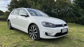 Volkswagen Golf 2016 GTE EURO 6 204PS-thumb-6