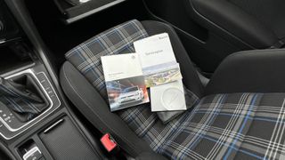 Volkswagen Golf 2016 GTE EURO 6 204PS-thumb-40