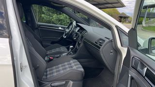 Volkswagen Golf 2016 GTE EURO 6 204PS-thumb-16