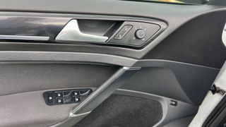 Volkswagen Golf 2016 GTE EURO 6 204PS-thumb-19