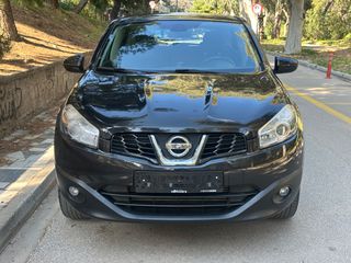 Nissan Qashqai 2011-thumb-2