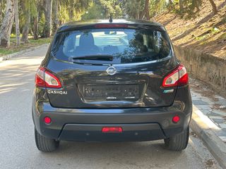 Nissan Qashqai 2011-thumb-5
