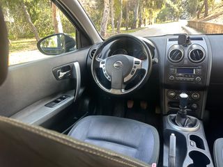 Nissan Qashqai 2011-thumb-13