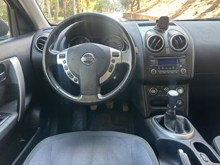 Nissan Qashqai 2011-thumb-14