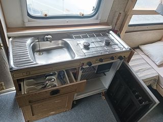 Hymer 1988 Με A/C. Για φιλοξενία προσωπικού-thumb-11