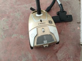Ηλεκτρική σκούπα Morris SVC-9704.