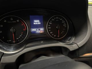 Audi A3 2018-thumb-2