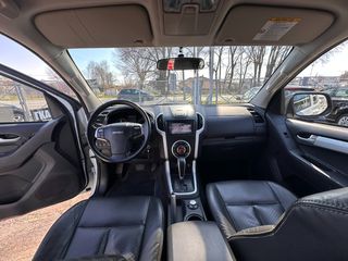 Isuzu D-Max 2017 D-MAX LS TURBO DIESEL 2,5-thumb-16