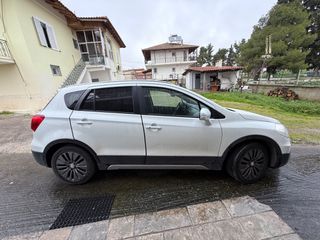 Suzuki SX4 S-Cross 2015