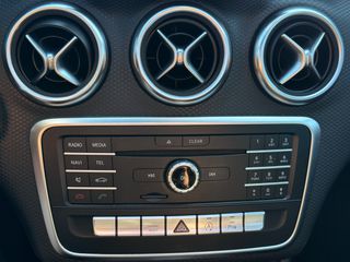 Mercedes-Benz A 180 2016 FULL EXTRA PANORAMA-thumb-48