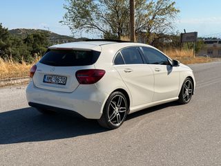 Mercedes-Benz A 180 2016 FULL EXTRA PANORAMA-thumb-4