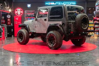Jeep Wrangler 2001-thumb-2