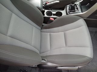 Hyundai i 30 2015 1.4 EDITION GO!! BOOK SERVICE!!-thumb-64