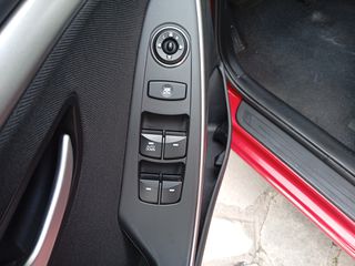 Hyundai i 30 2015 1.4 EDITION GO!! BOOK SERVICE!!-thumb-77