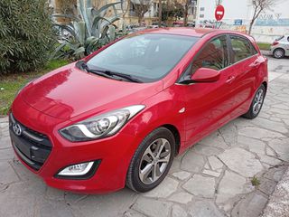Hyundai i 30 2015 1.4 EDITION GO!! BOOK SERVICE!!-thumb-8