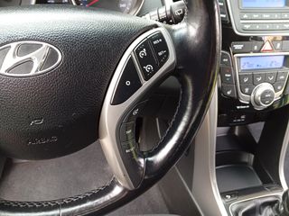 Hyundai i 30 2015 1.4 EDITION GO!! BOOK SERVICE!!-thumb-53