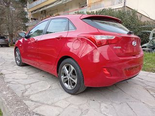 Hyundai i 30 2015 1.4 EDITION GO!! BOOK SERVICE!!-thumb-33