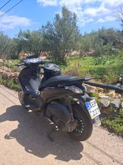Piaggio Beverly 300 2015-thumb-4